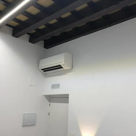 Cabildo Castelar Liefdeshotel *