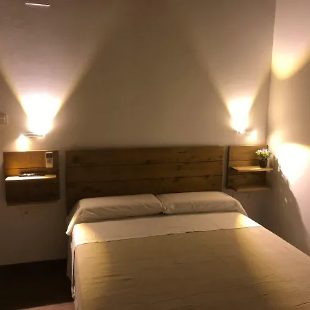 Hotel del amor Cabildo Castelar